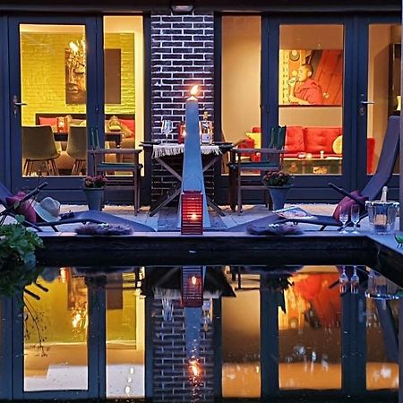 Downtown Hideaway, B&B Grand Deluxe Ейндховен Екстериор снимка