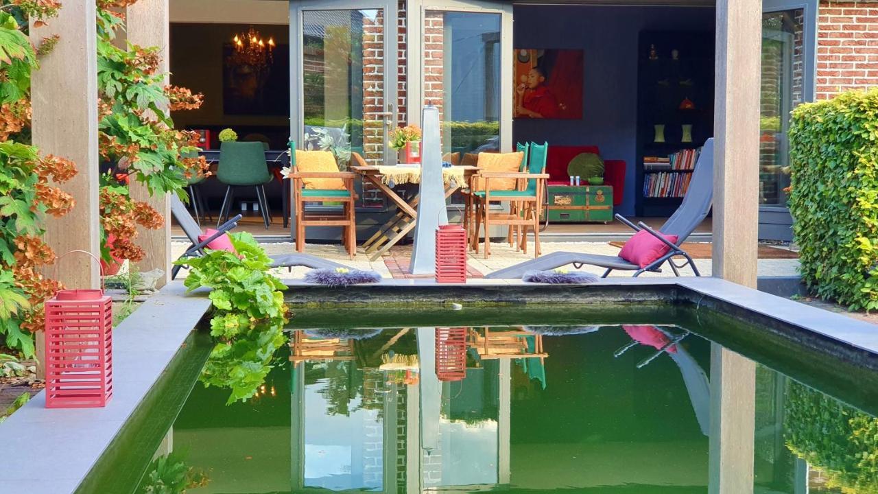 Downtown Hideaway, B&B Grand Deluxe Ейндховен Екстериор снимка